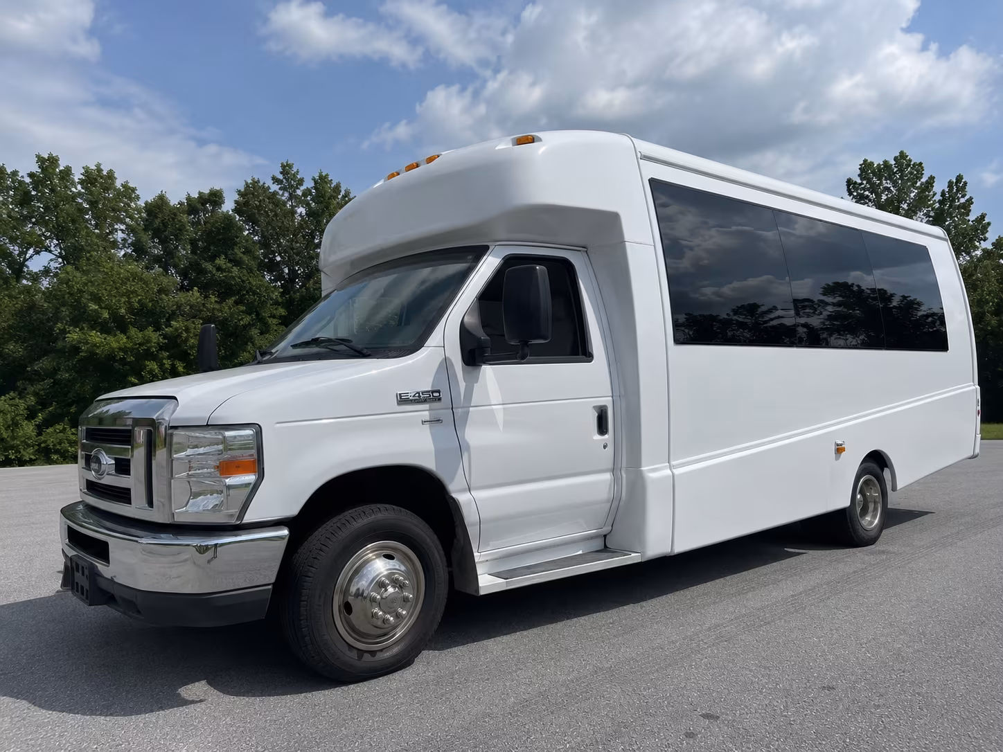 bus rentals for chandler rehearsal dinners and day after brunches