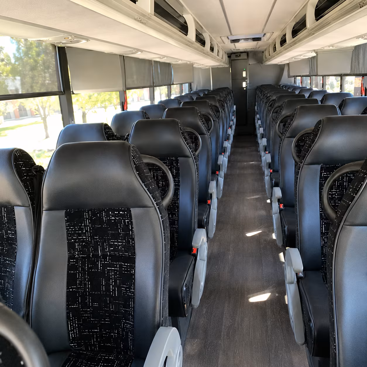 charter bus rentals and airport transfers at phoenix mesa gateway airport aza