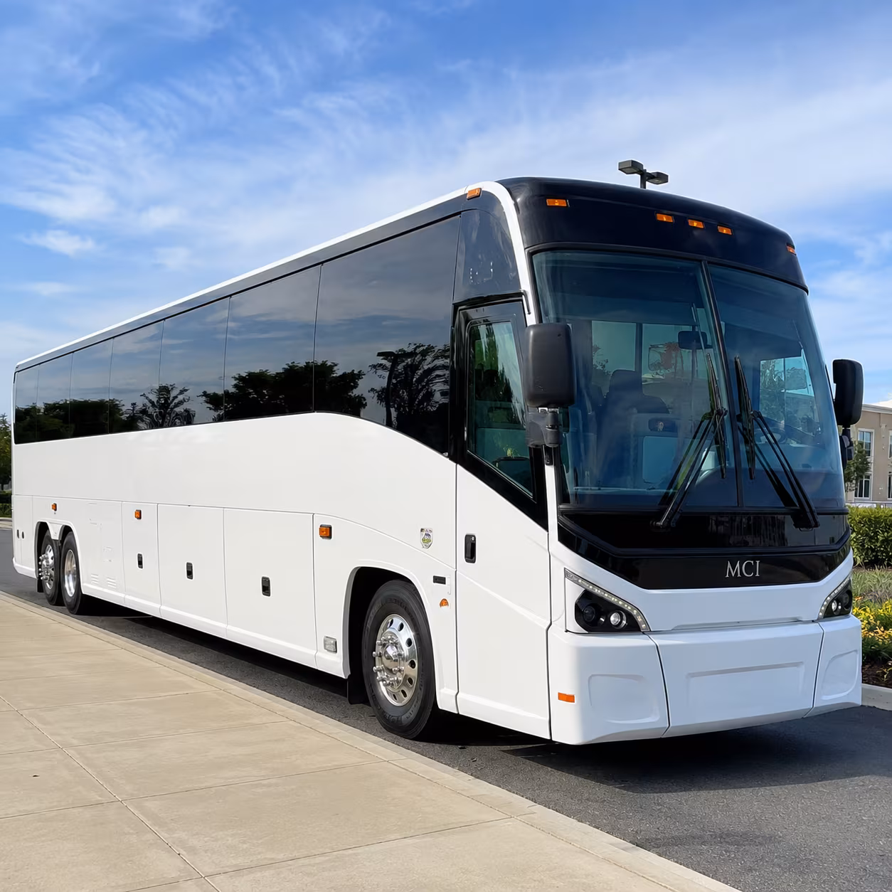 charter buses for chandler trade show attendees at the phoenix convention center