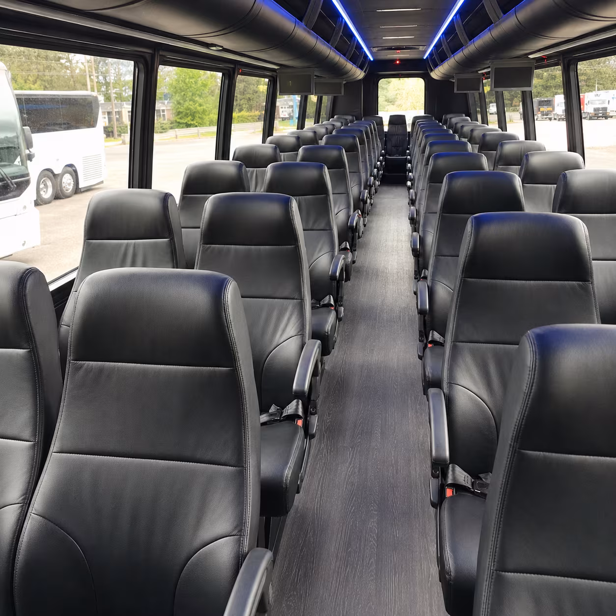 minibus rentals for smaller chandler prom groups