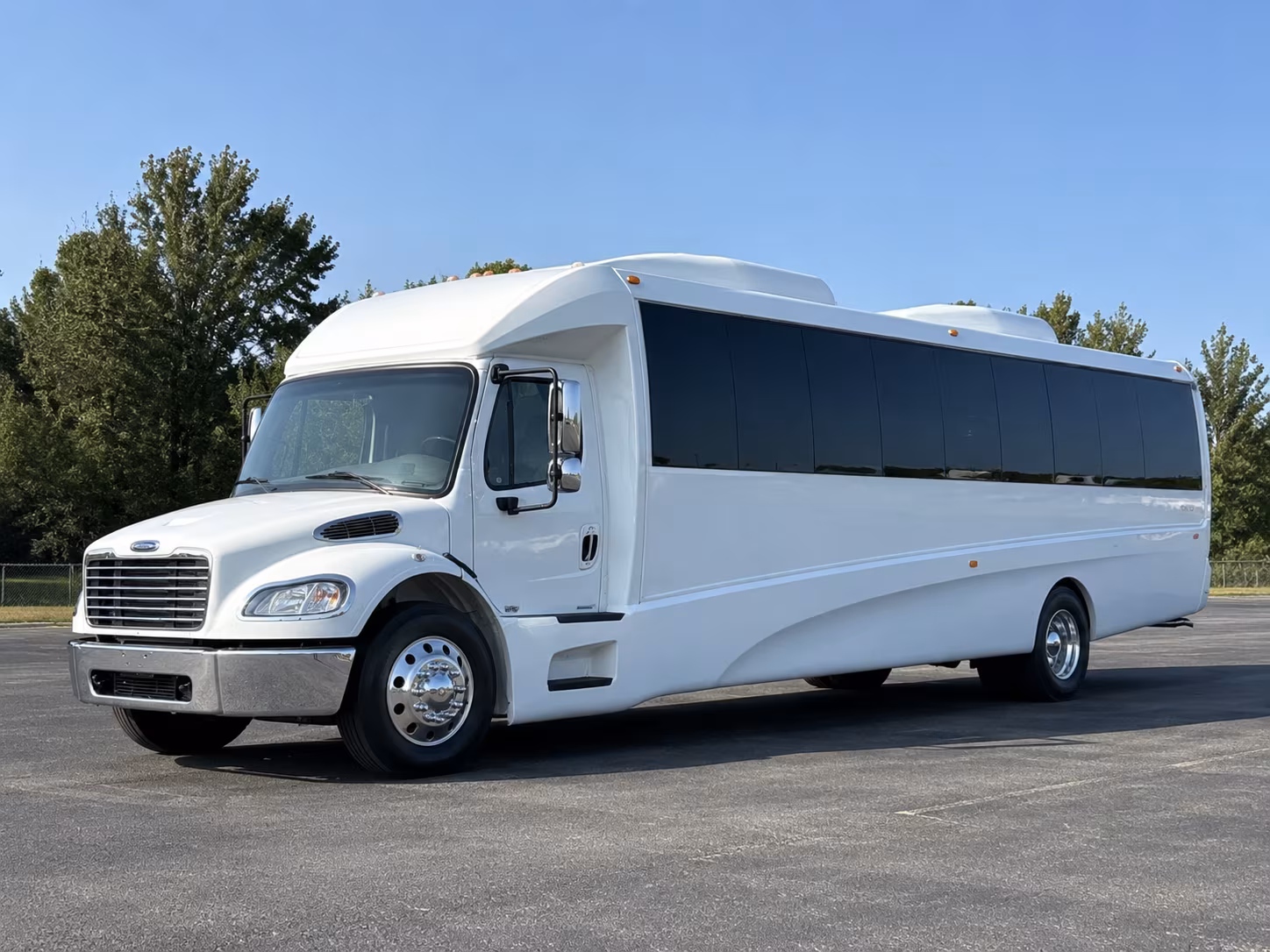party buses and charter buses to cardinals games at state farm stadium