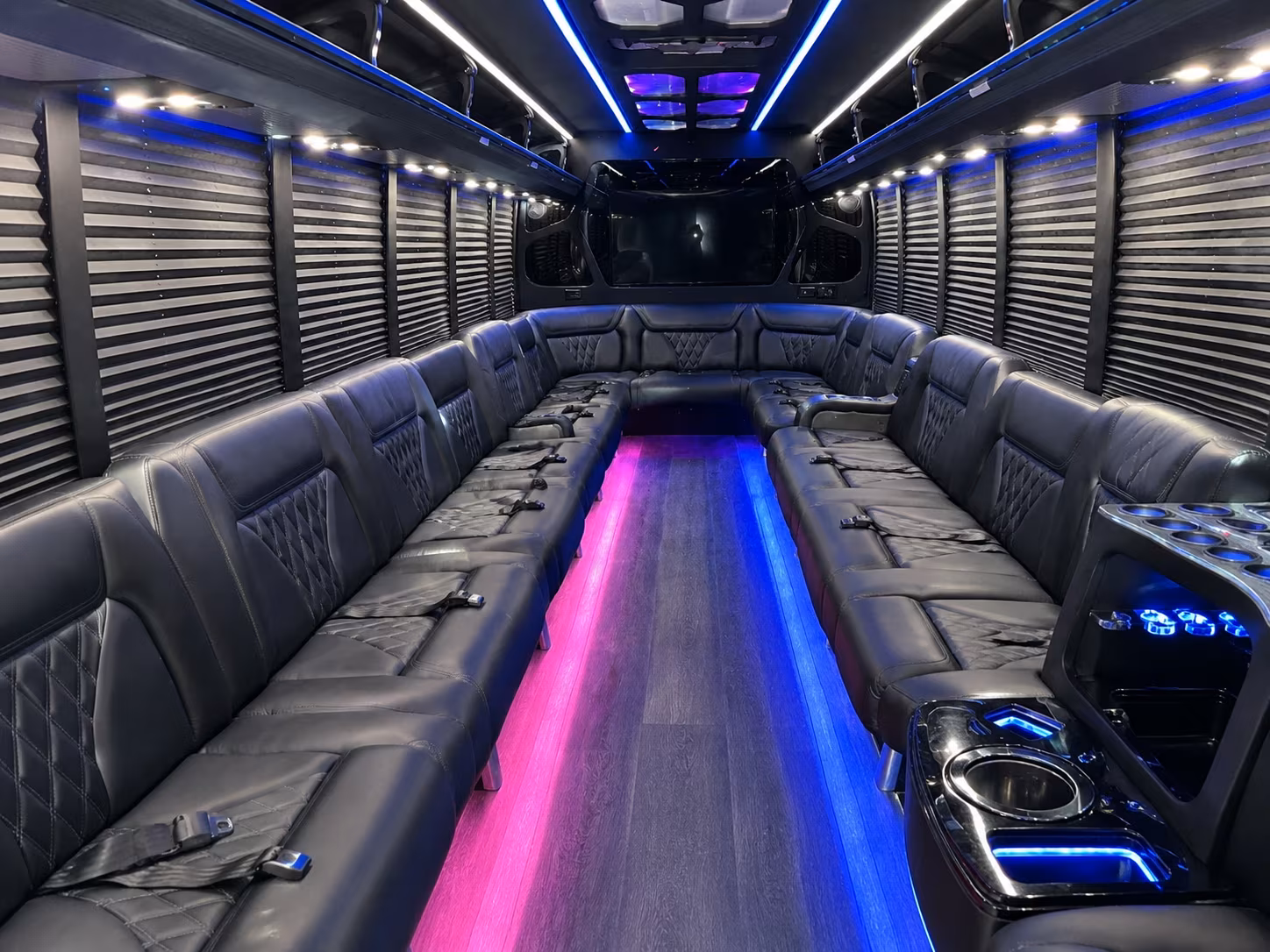 why rent using chandlerminibuscompany com